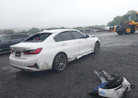 2022 BMW 330I xDrive из США, поврежденный, VIN 3MW5R7J00N8C66079